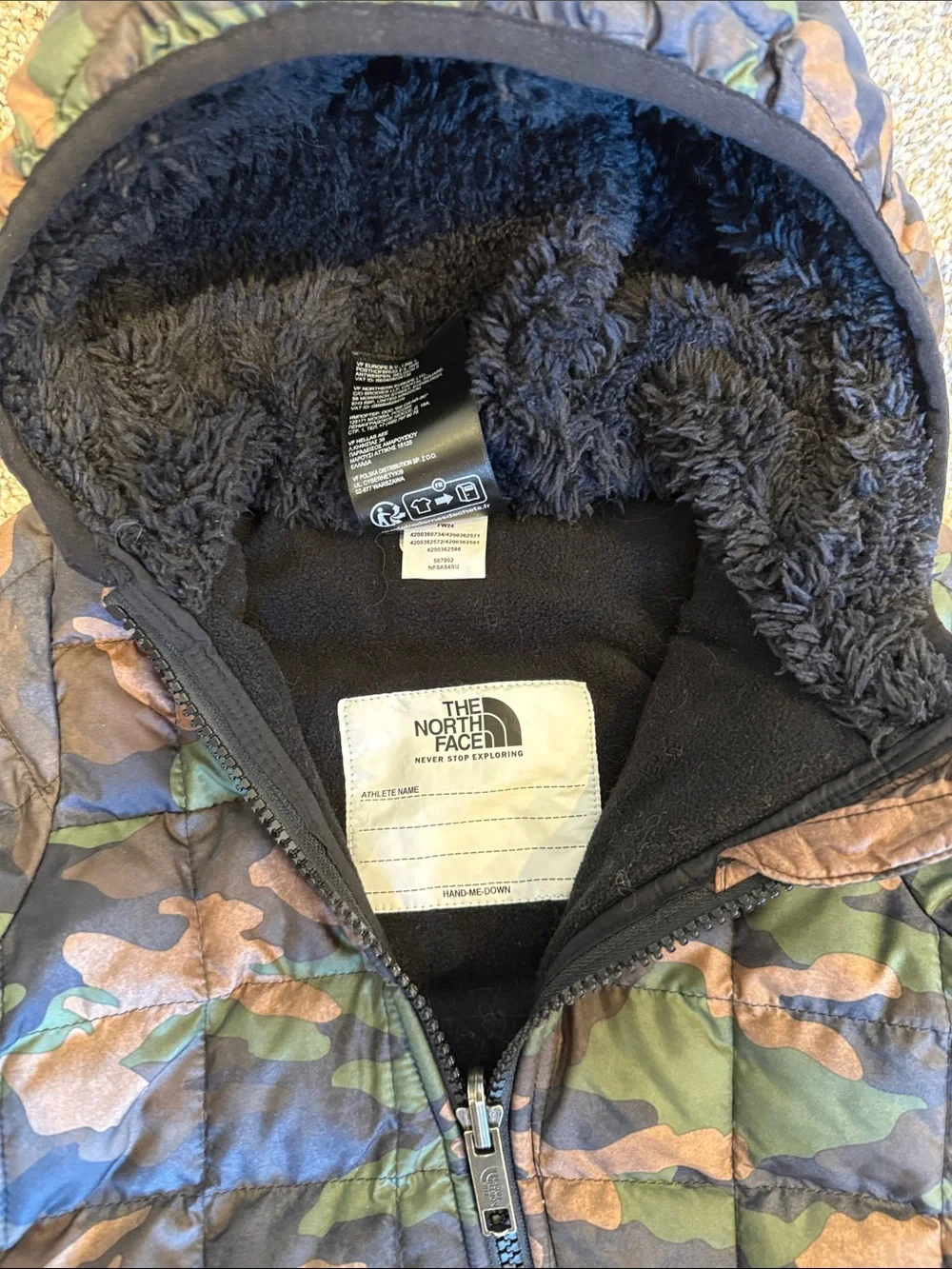 The North Face Rare Camo Insulated One-Piece Snowsuit - Green/Brown 18-24m